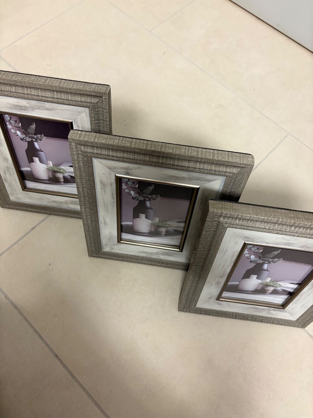 Cadres de tableaux: 3er Set Bilderrahmen, Holz, Vintage Look – D'occasion à Basel par Tierschutz-Flohmi 2